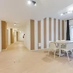 Konukevi Moderna Stanza 2 Con Terrazza Vicino Stazione Padova