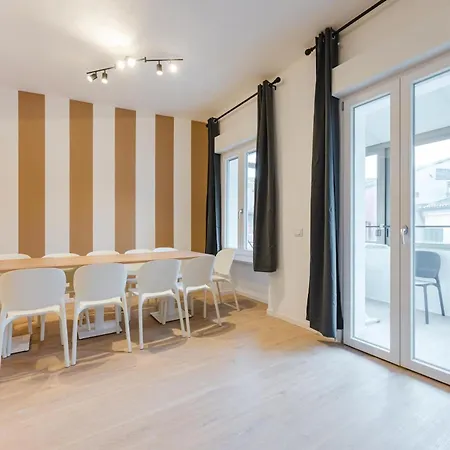 Guest house Moderna Stanza 2 Con Terrazza Vicino Stazione *