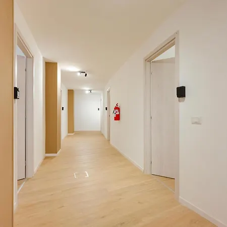 Moderna Stanza 2 Con Terrazza Vicino Stazione بيت ضيافة بادوفا